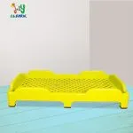 سرير اطفال بلاستيك بيور امن على الاطفال