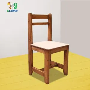 كرسي خشبي فردي