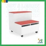 مقعد مدرج متعدد الاغراض