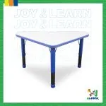 ترابيزة حضانة ميلامين مثلث