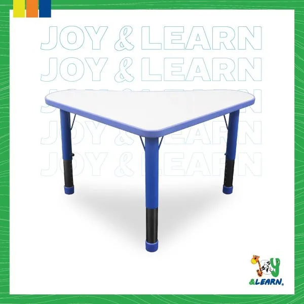 ترابيزة حضانة ميلامين مثلث